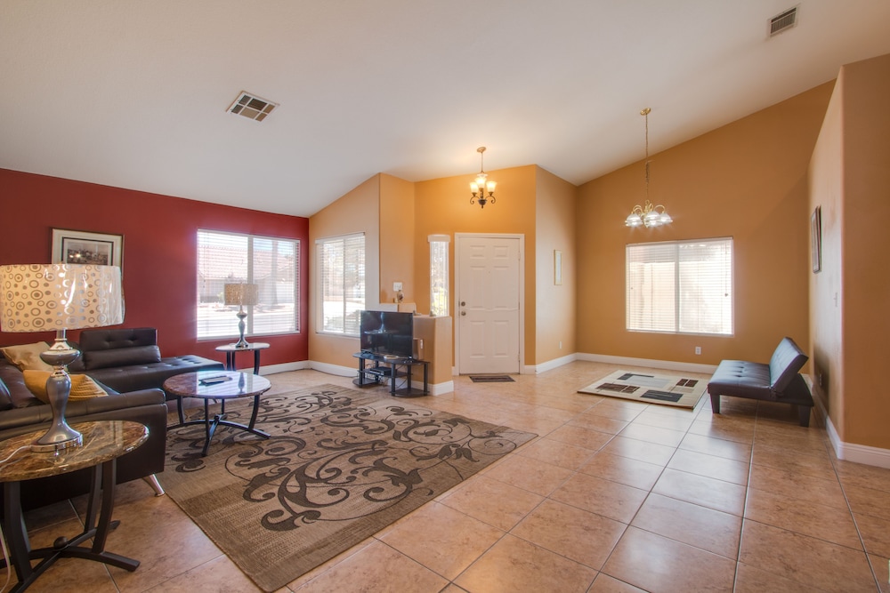 House, 3 Bedrooms, Non Smoking photo 1