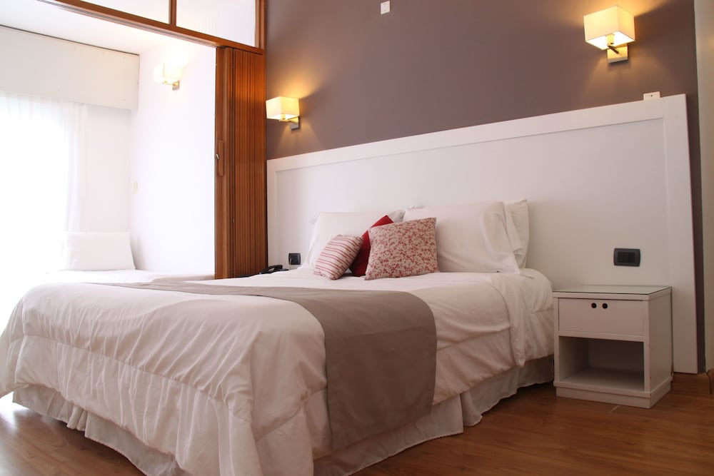 Standard Triple Room, Terrace photo 2