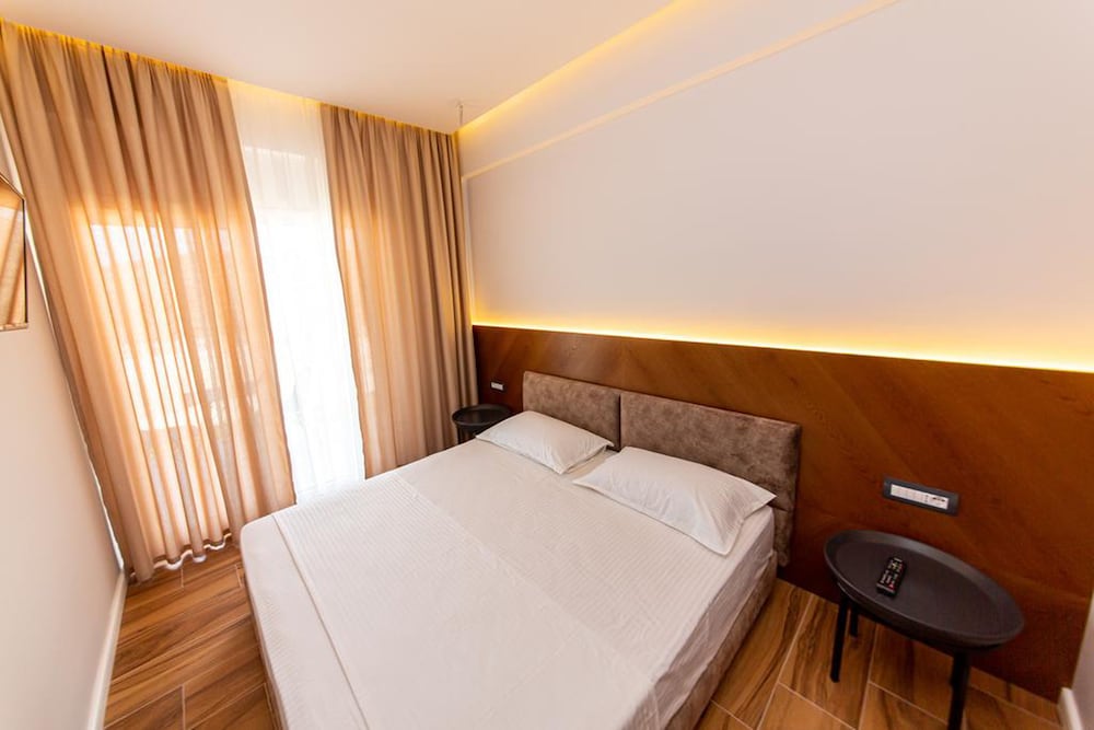 Double Room, Balcony