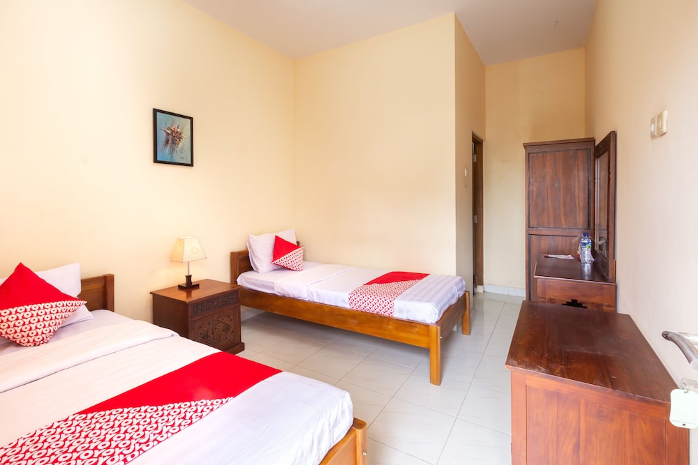 Standard Twin Room - Photo 4