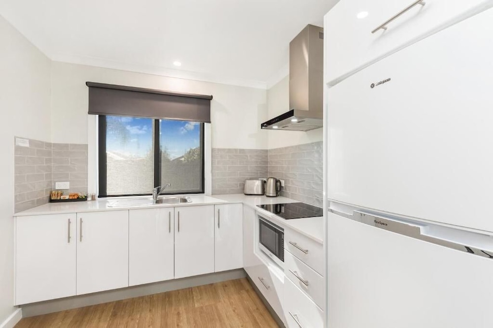 Suite, 1 Bedroom photo 2
