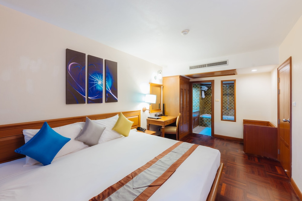 Junior Suite with Sea View - Photo 1