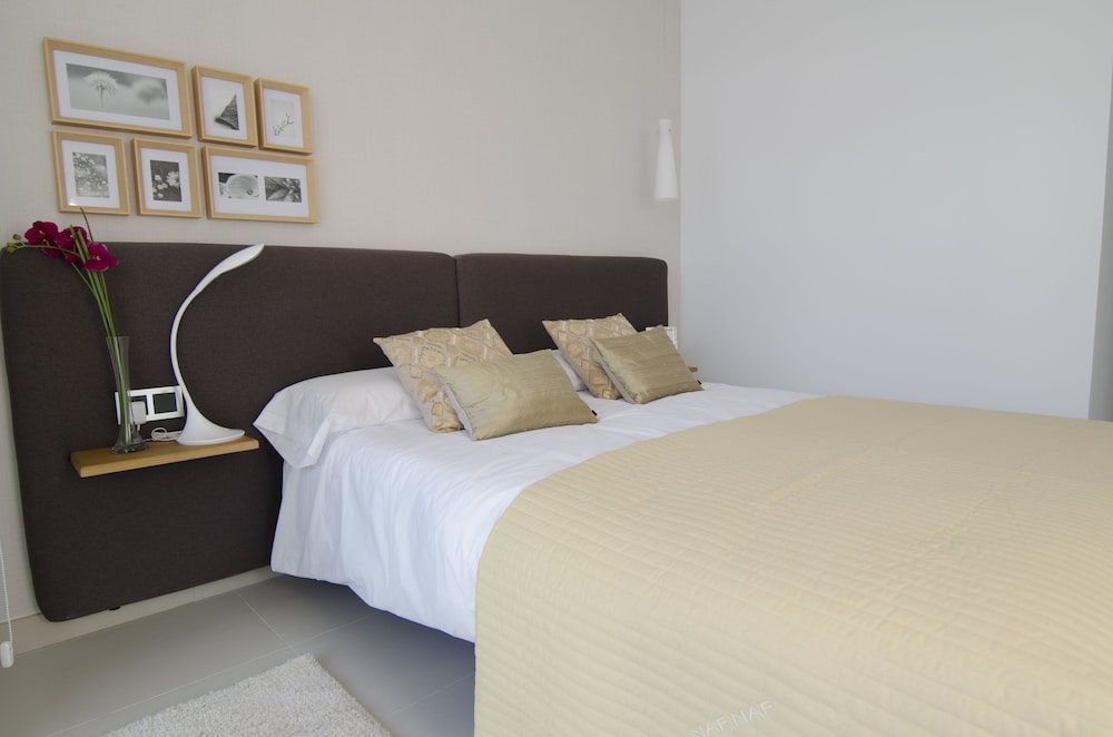 Apartamento, 2 habitaciones, vista al mar (4)