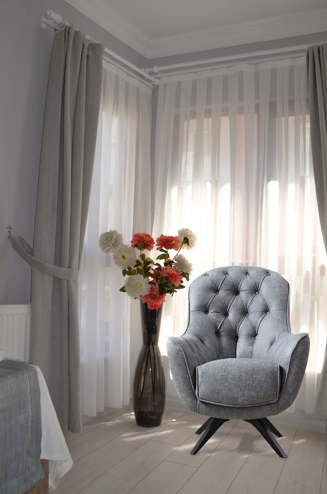 Standard Room photo 2