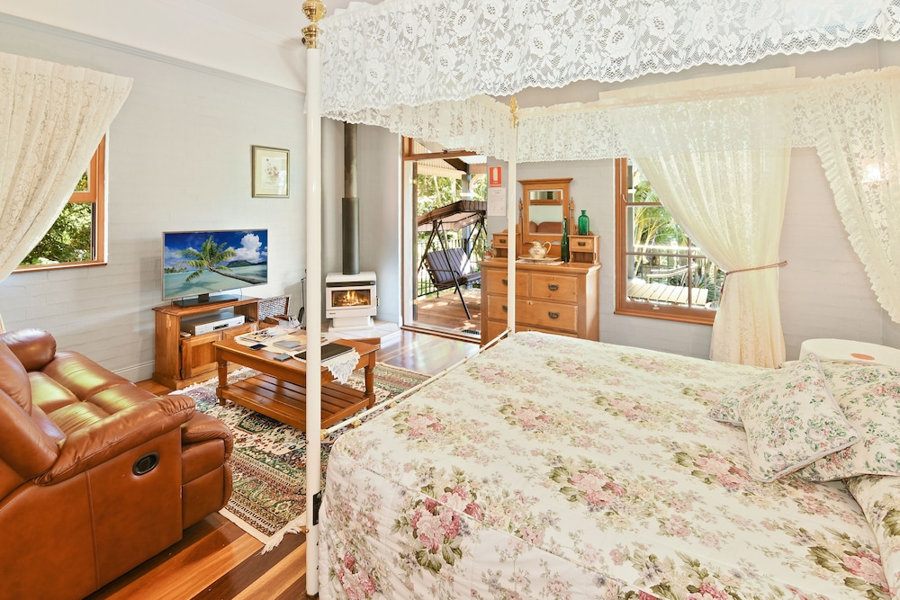 Suite, Non Smoking, Balcony (Boutique Suite - 3 nights) photo 1