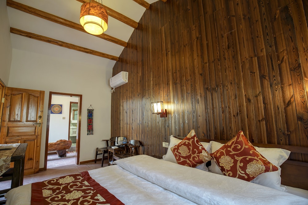 Double Room with Private Balcony (Citizens or residents of China Only)
