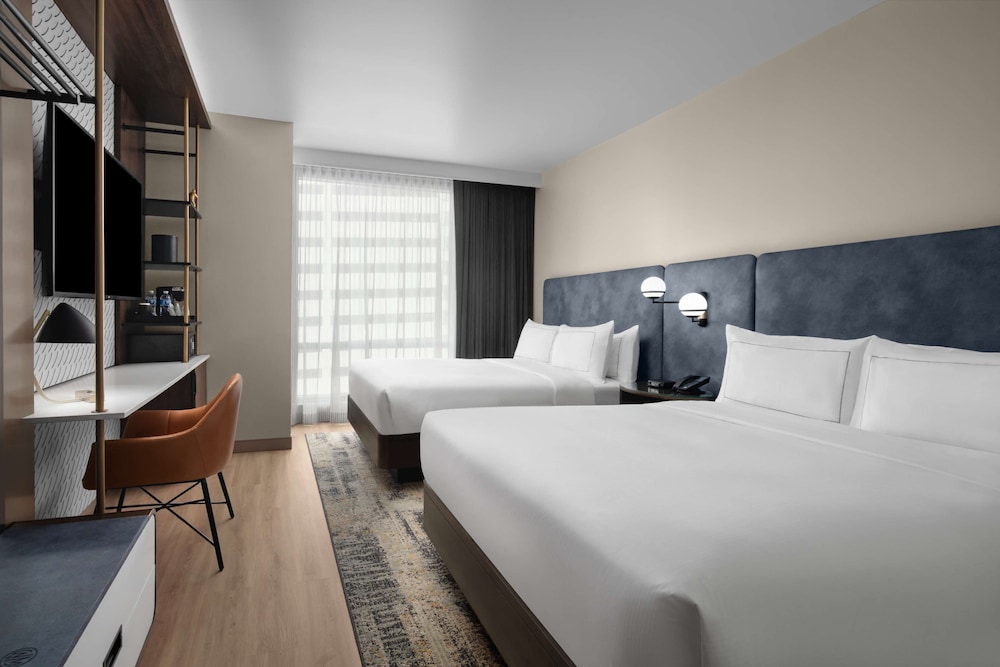 Room, 2 Queen Beds, Accessible (Hearing) - Photo 2