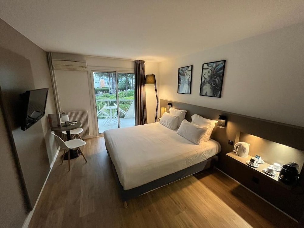 Classic Double or Twin Room photo 1