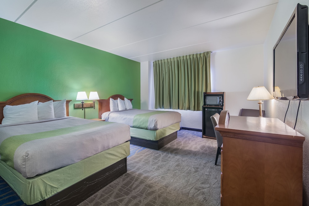 Basic Room, 2 Double Beds photo 1