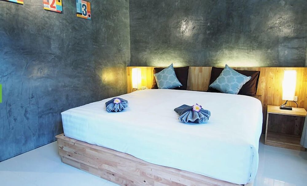 Deluxe Double Room, Pool View - Photo 2