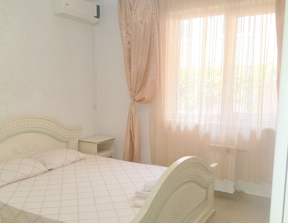 Economy Triple Room photo 1