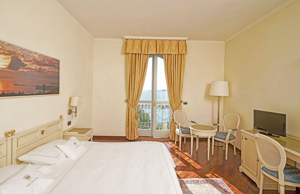 Deluxe Triple Room - Photo 3