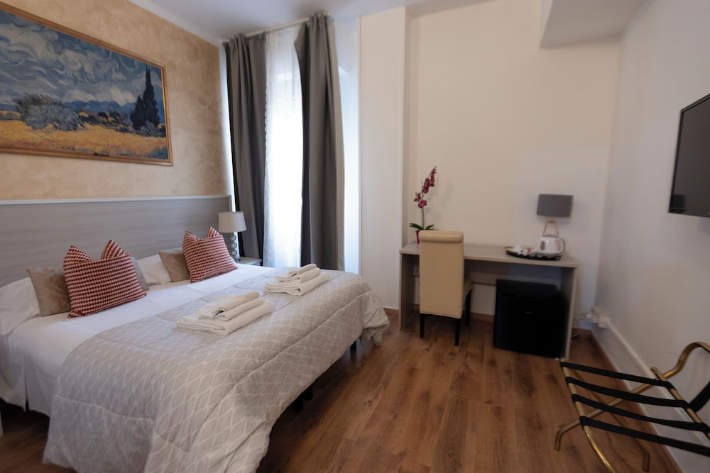 Basic Double Room