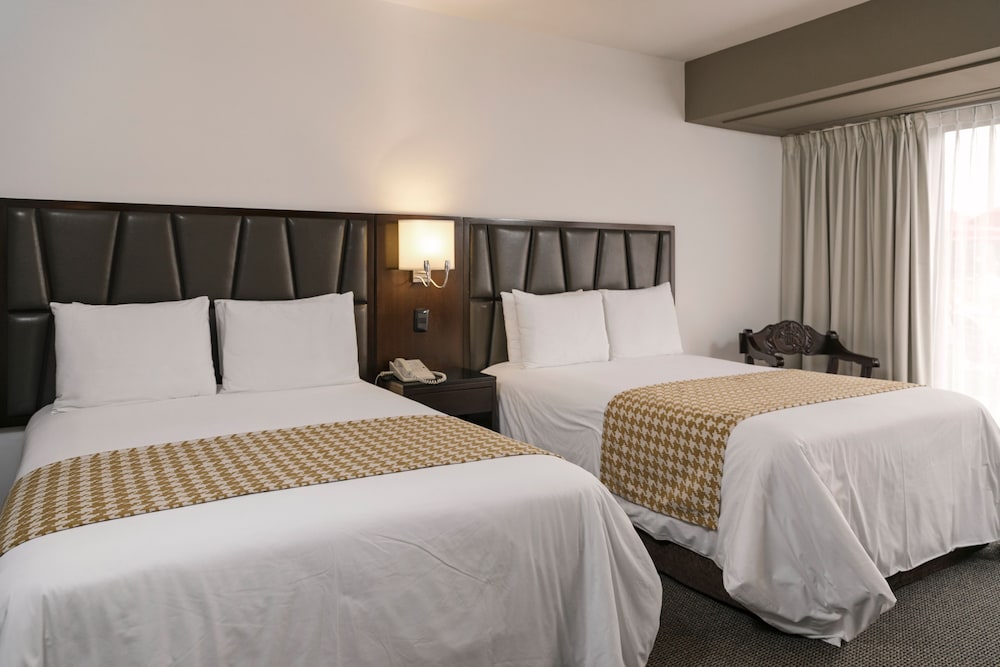 Deluxe Room, 2 Double Beds, Non Smoking photo 3