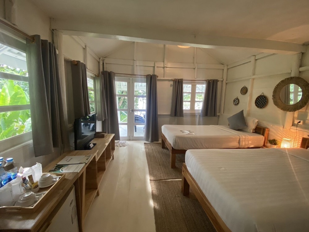 Phu Pha Buri (Family Bungalow)