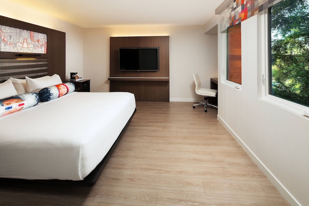 Room, 1 King Bed - Photo 1