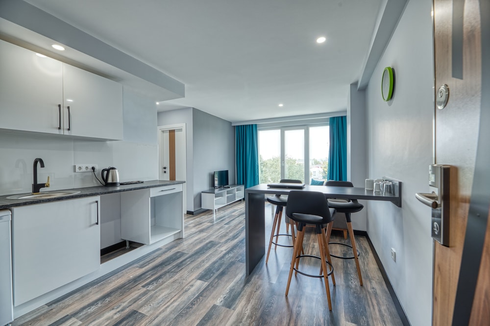 Streetview Suite 11 photo 1