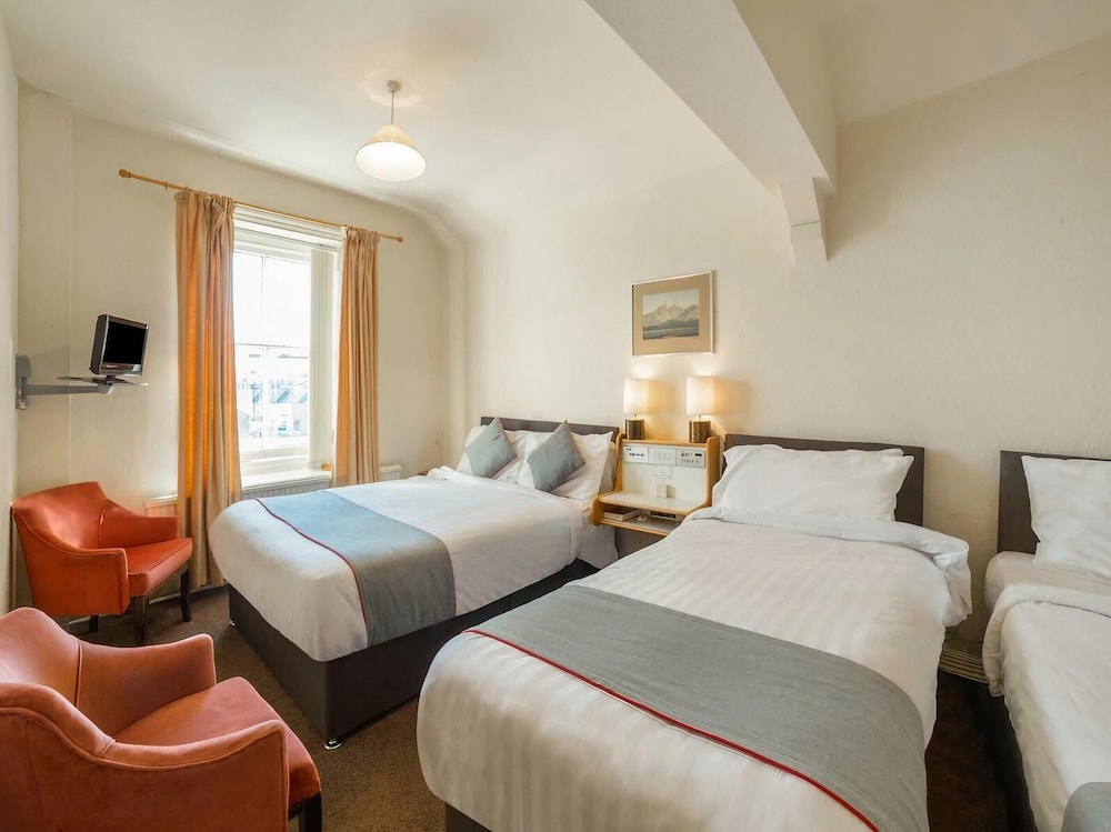 Family Quadruple Room, Ensuite