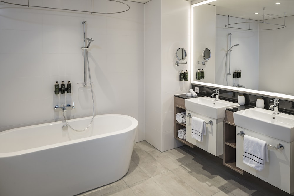 The Level Grand Suite - Photo 10