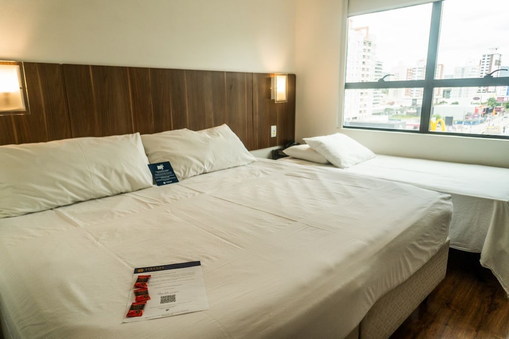 Superior Room with side bed