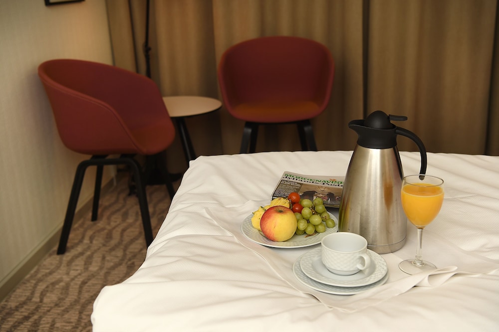 Standard Twin Room, Sea View - Photo 4