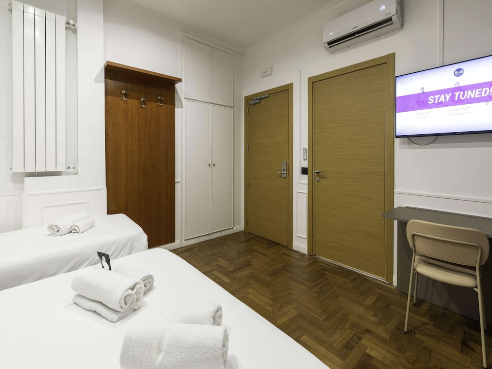 Standard Triple Room, Non Smoking - Photo 4
