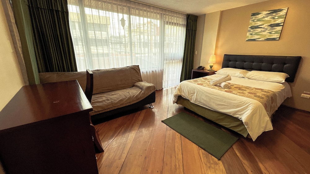 Standard Double Room, Private Bathroom, City View
