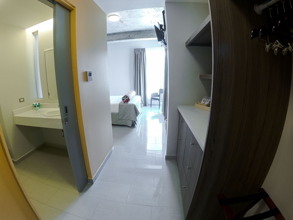 Standard Single Room photo 3