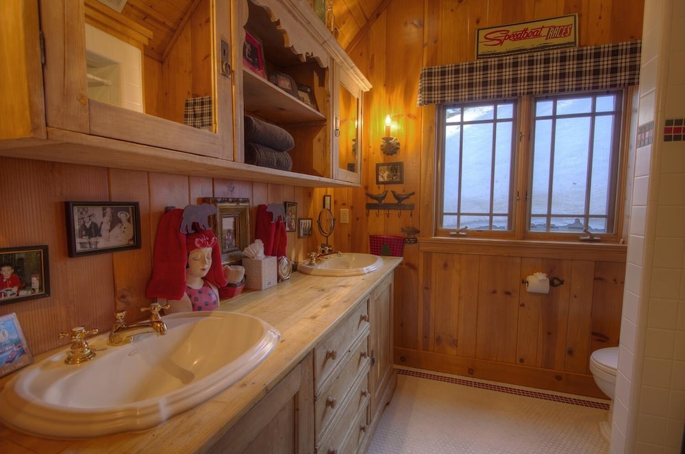 Cabin, 5 Bedrooms photo 2