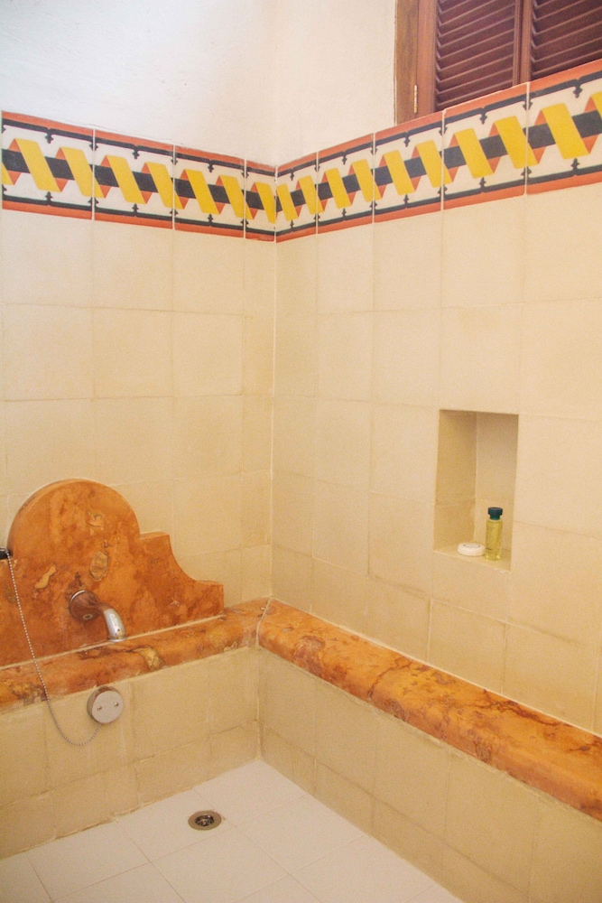 Premium Room - Photo 4