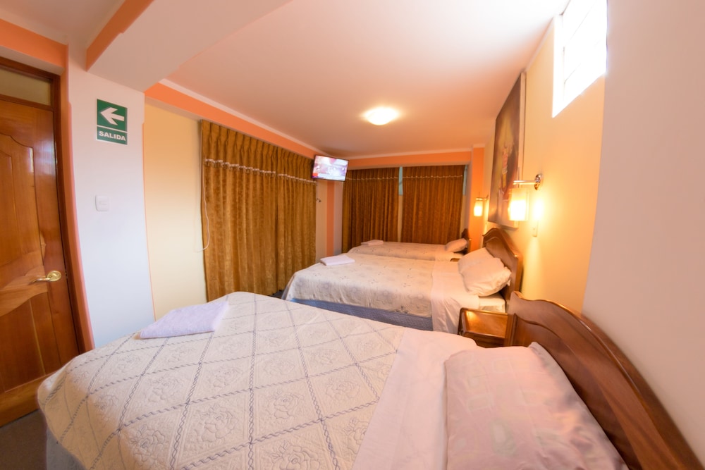 Standard Triple Room, 3 Twin Beds, Private Bathroom