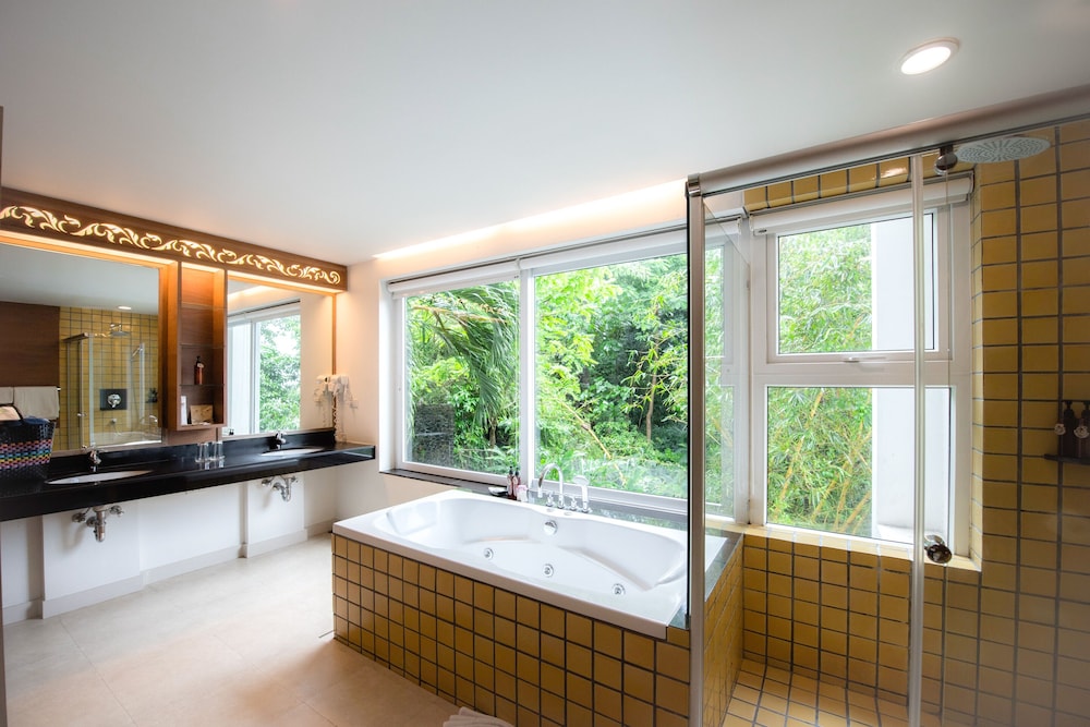 Panorama Suites photo 3