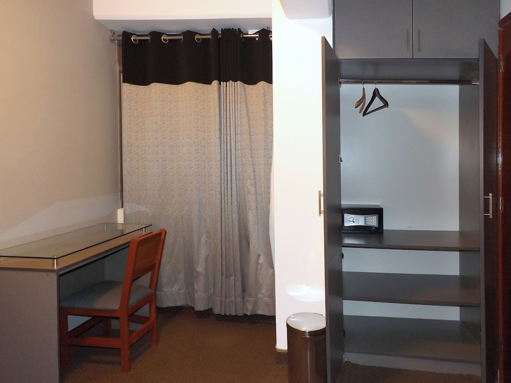 Comfort Single Room