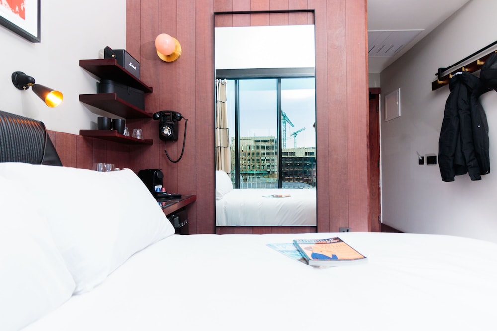 The Warehouse Cosy Room - Photo 9