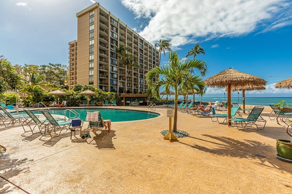 Condo, 2 Bedrooms photo 2