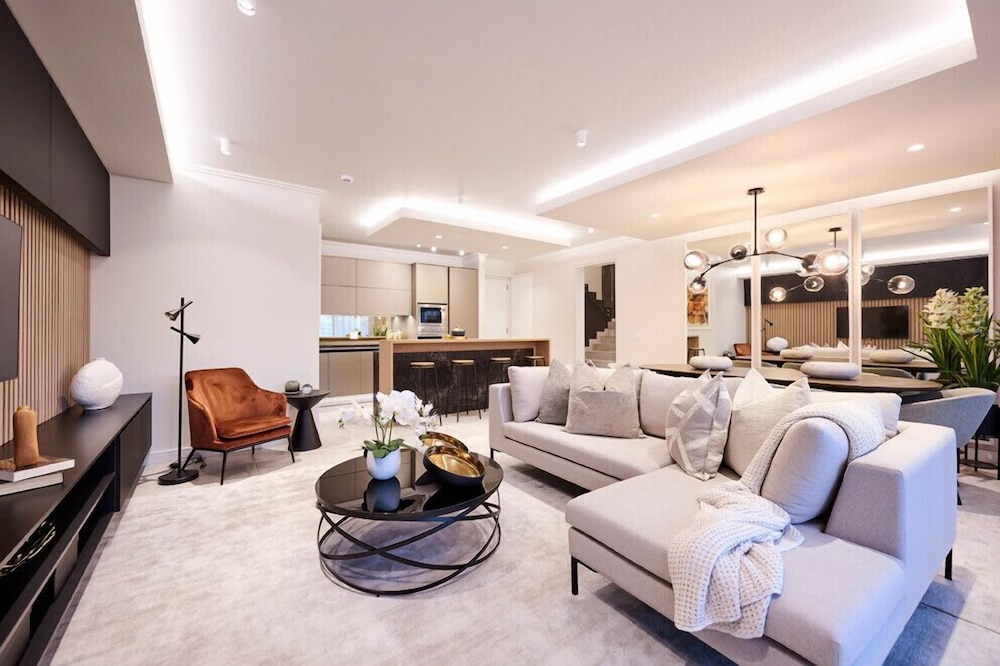 Basic Penthouse
