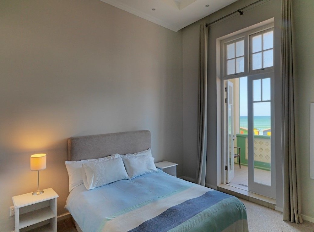2 Bedroom Seafacing Apartments