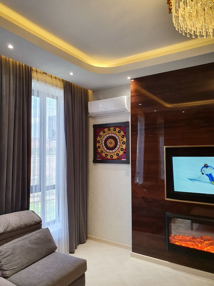 Luxury Studio Suite photo 3