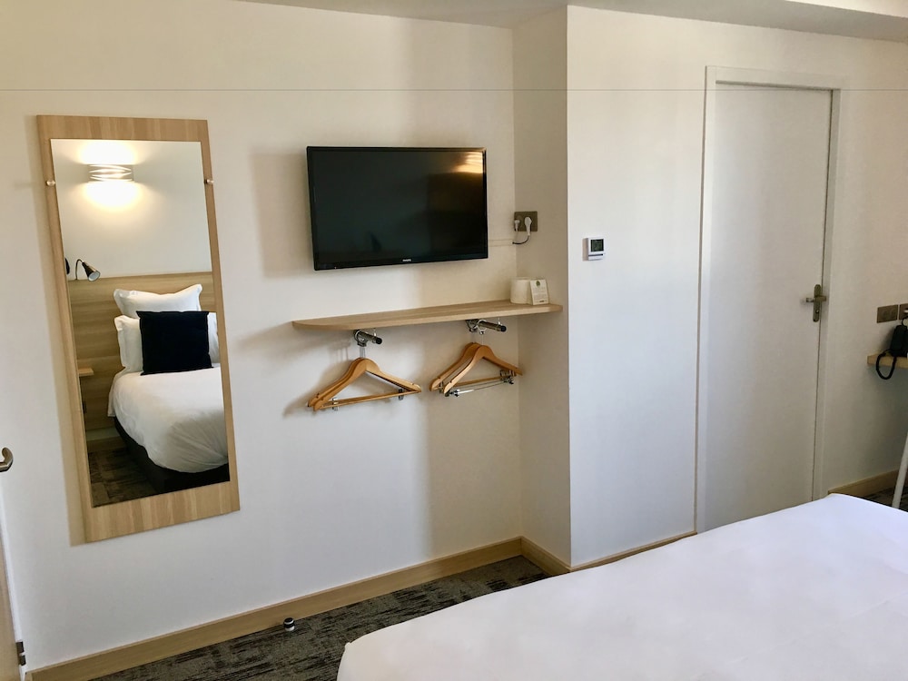 Comfort Double Room, 1 King Bed photo 3
