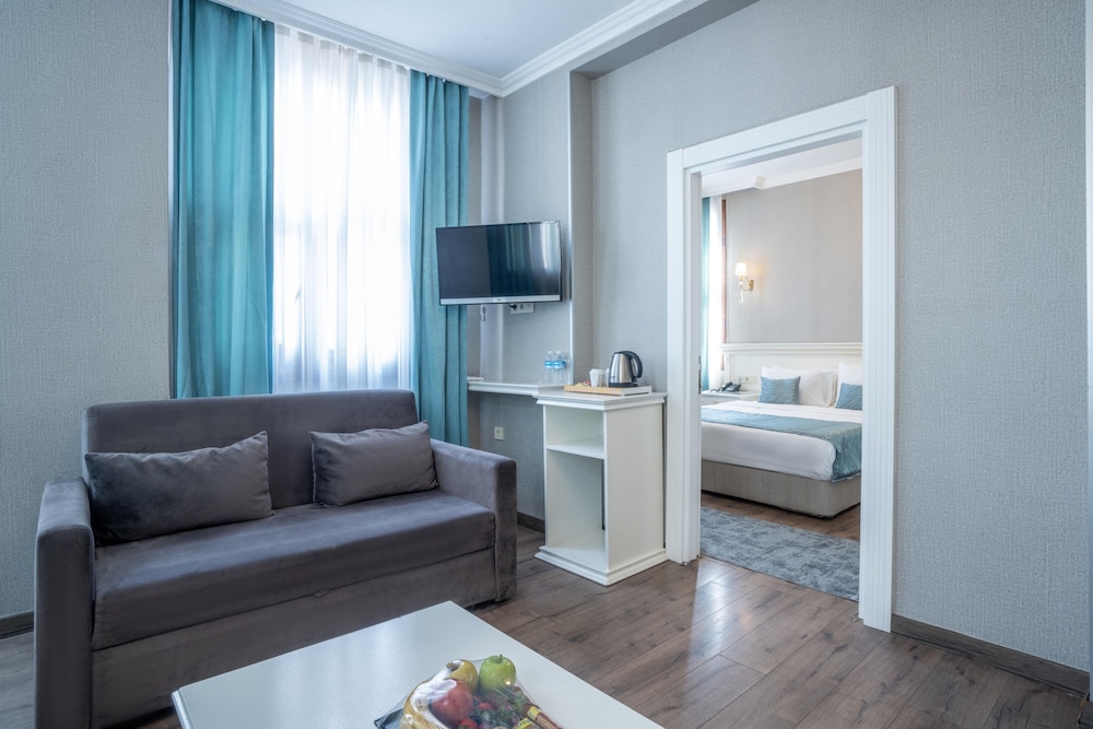 Exclusive Suite photo 1