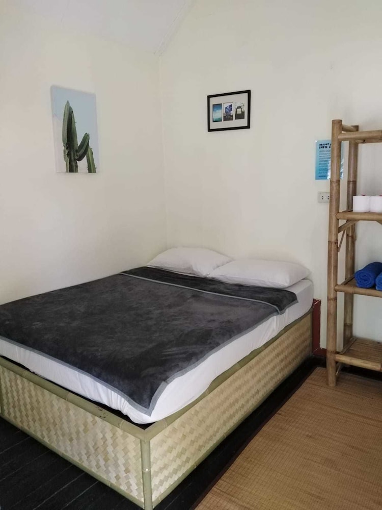 Basic Bungalow, 1 Double Bed