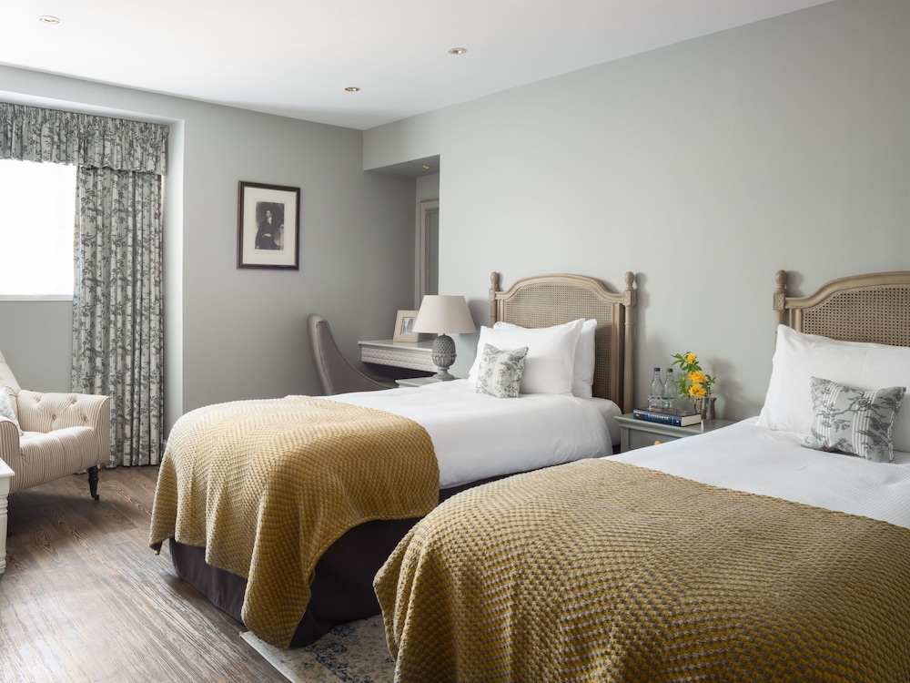 Superior Double Room, Ensuite (SuperKing/Twin) photo 1