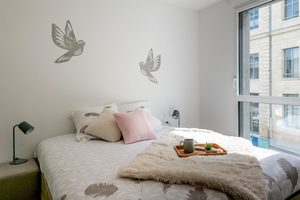 Super Economy Studio (Double Bed) thumbnail 5