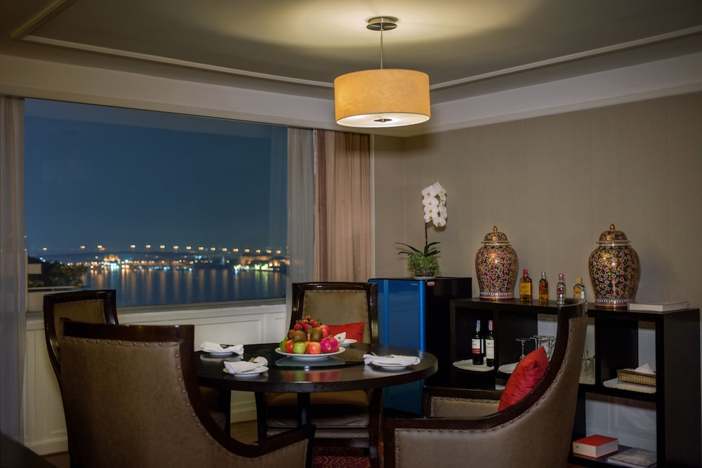 Presidential Suite, Multiple Beds (Two Bedrooms)