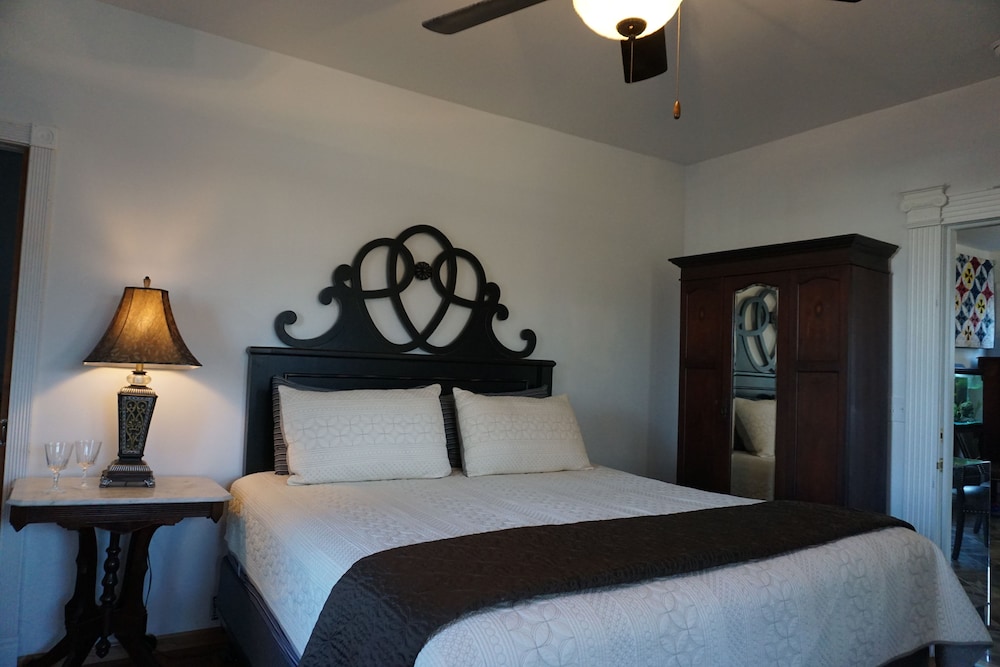 Superior Room, 1 Bedroom, Accessible, Annex Building (Room 7, Guest House) photo 2