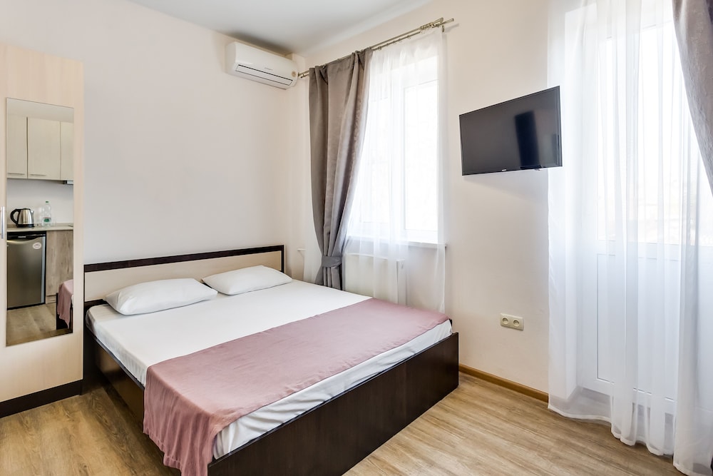 Standard Double Room, Balcony photo 1