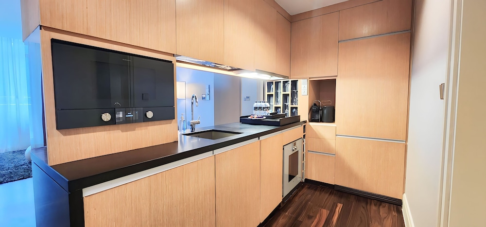 Malcolm Suite Two-Bedroom photo 3