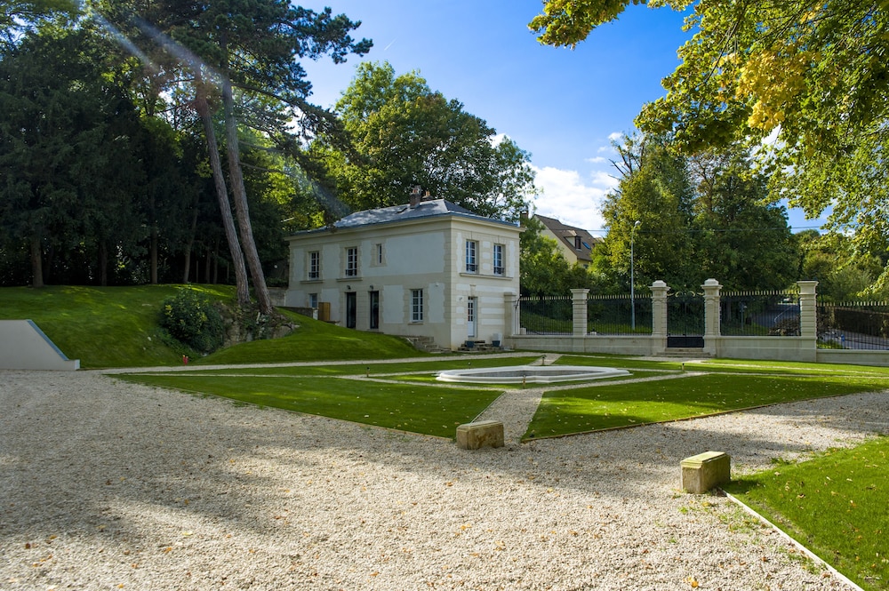 Deluxe Villa, 3 Bedrooms, Hot Tub, Park View photo 2
