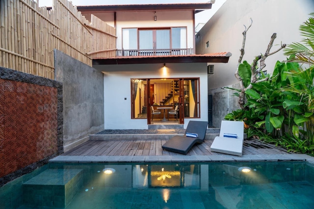 Luxury Villa - Photo 26