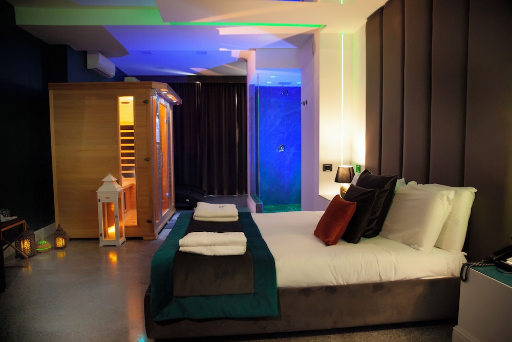 Superior Double Room, 1 Double Bed photo 3